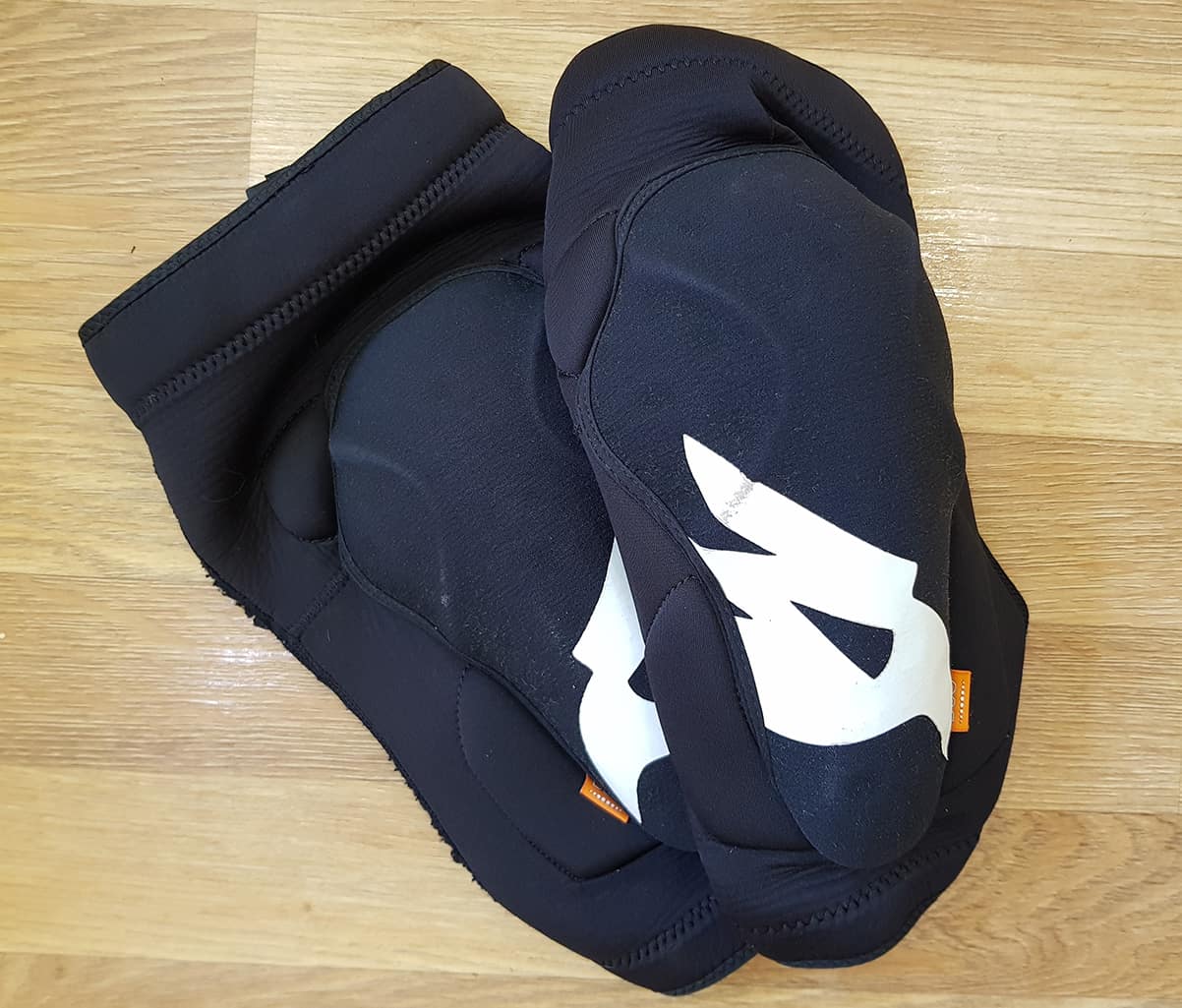 MTB Knee Pads